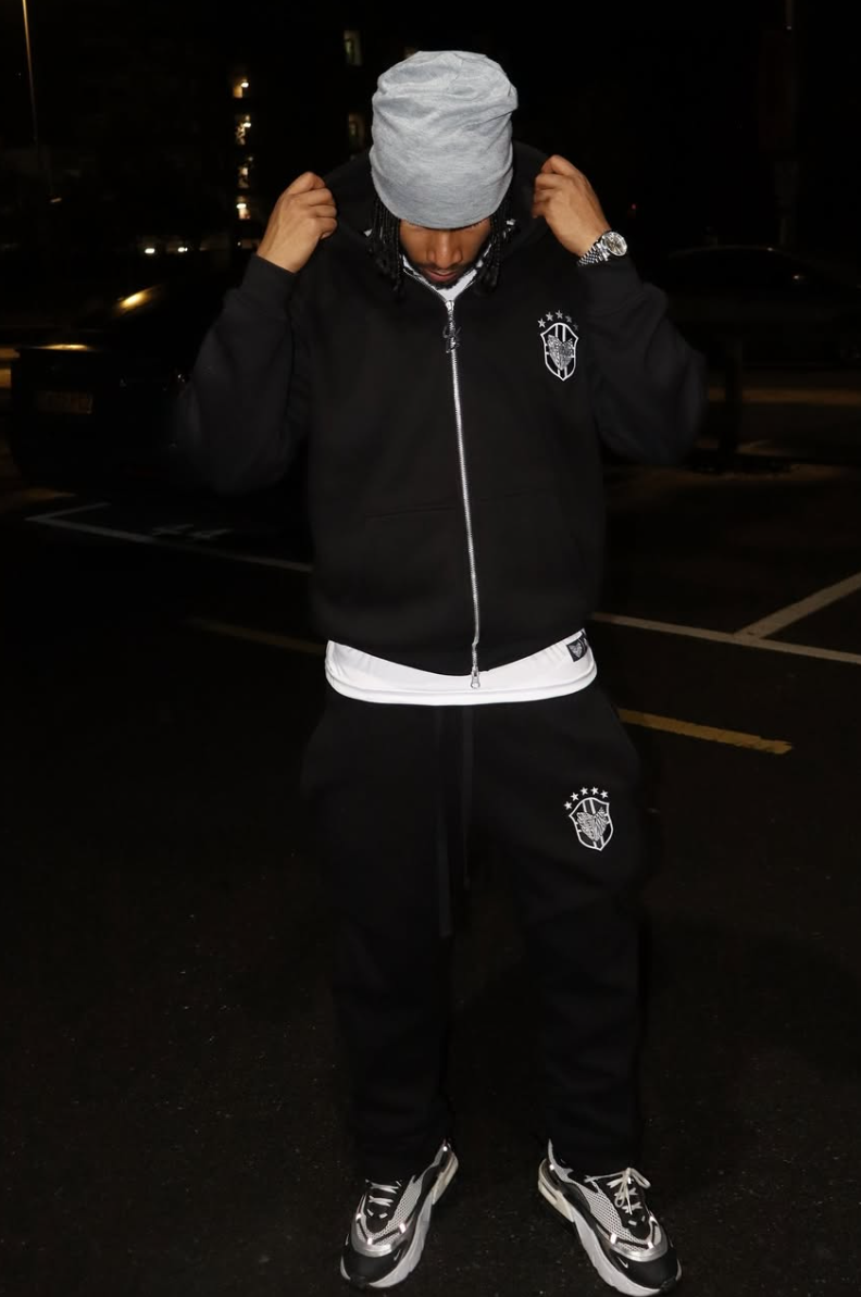 og black and white tracksuite 